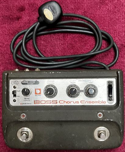 Boss-CE-1 Chorus Ensemble